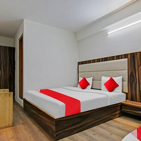 Hotel O Alfa Manāli Zewnętrze zdjęcie