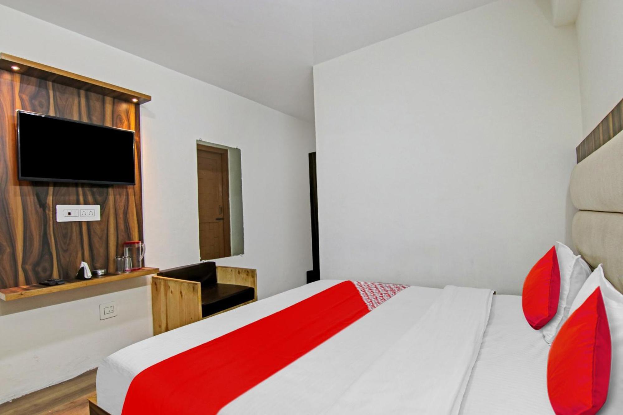 Hotel O Alfa Manāli Zewnętrze zdjęcie